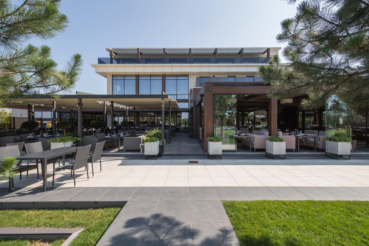 Riviera Zoloche Resort & Spa Vishenki  Exterior photo